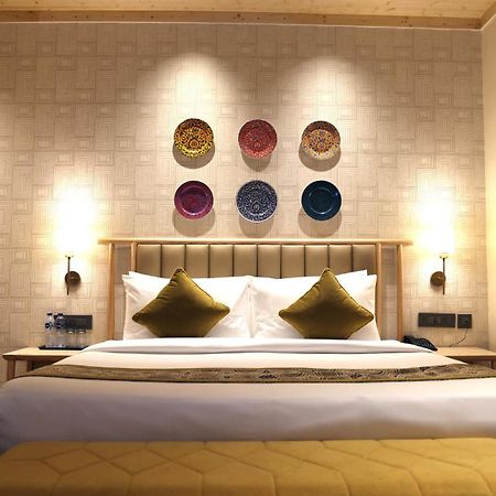 Sandoz Minerva - A Boutique Resort Mussoorie Exteriér fotografie